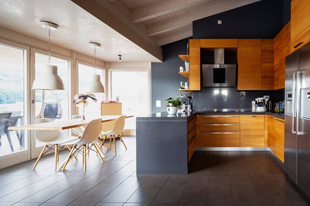 Electric Underfloor Heating vs. Water Underfloor Heating