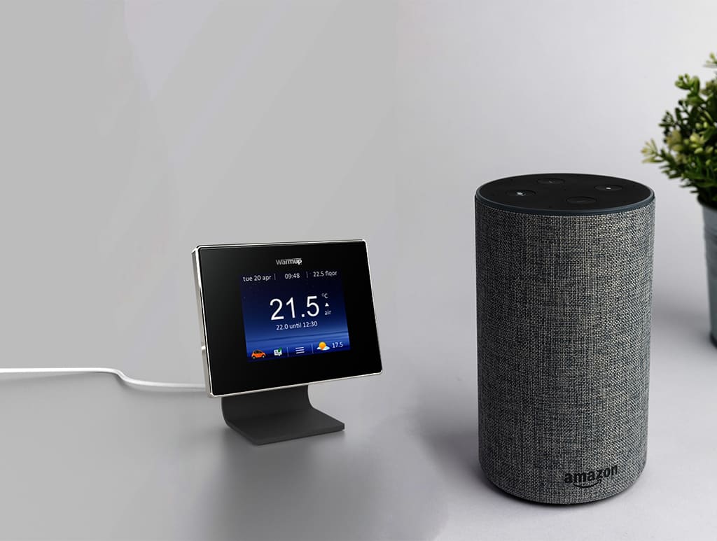 how to set up echo dot to turn on lights